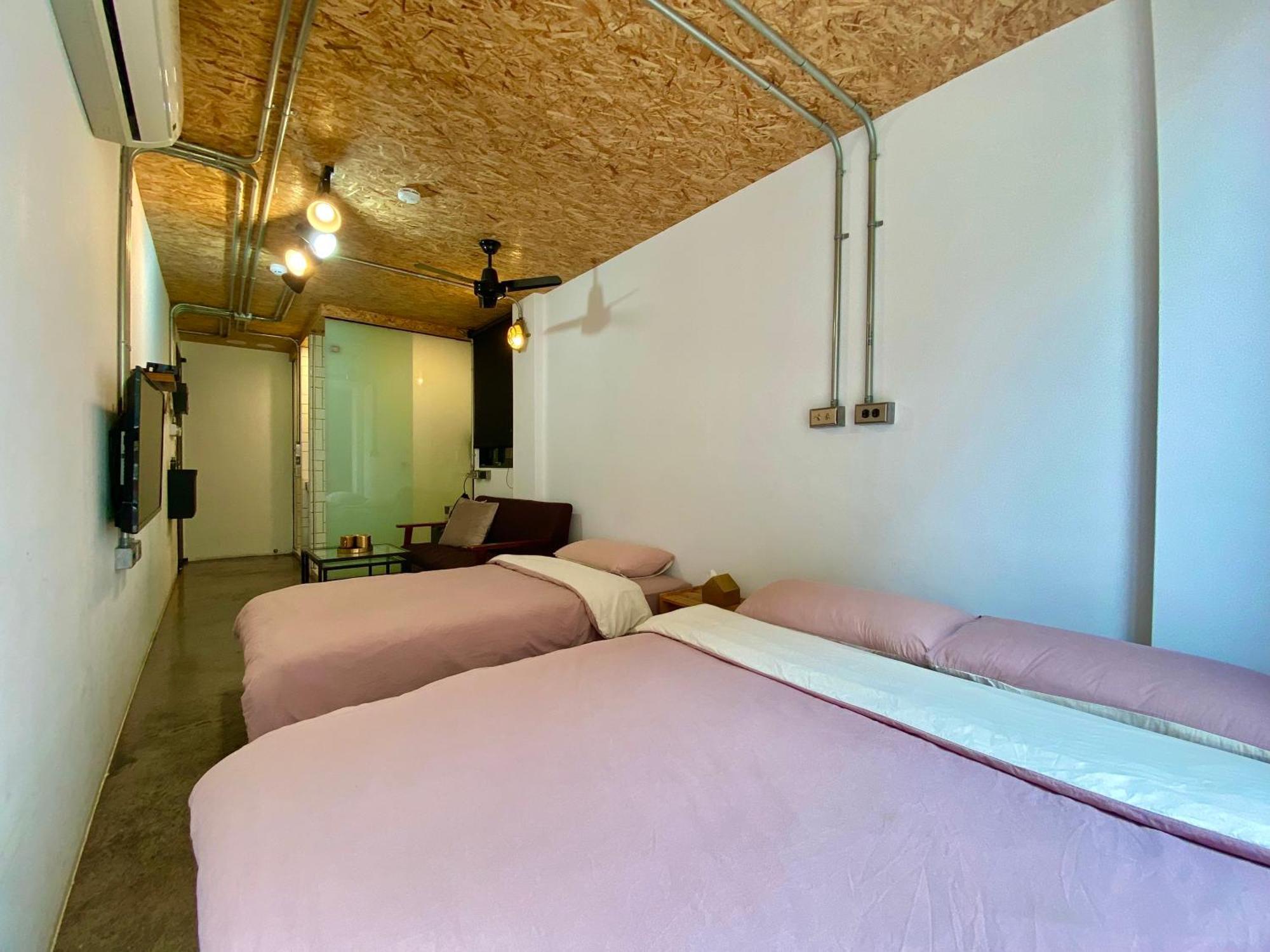 K. Gold Hotel Đài Trung Phòng bức ảnh